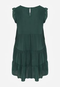 Renee - Ciemnozielona Sukienka z Krótkim Rękawem i Ozdobnymi Falbankami o Rozkloszowanym Kroju Vetesa. Okazja: na co dzień. Typ kołnierza: kołnierz z falbankami. Kolor: zielony. Materiał: wiskoza, jeans. Długość rękawa: krótki rękaw. Typ sukienki: proste. Styl: casual, klasyczny #2