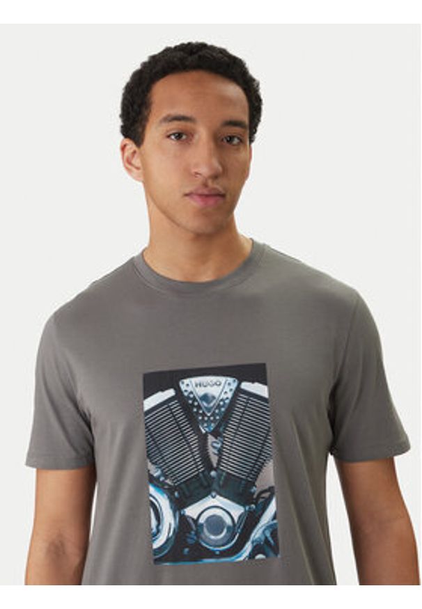 Hugo - HUGO T-Shirt Dostino 50557674 Szary Regular Fit. Kolor: szary. Materiał: bawełna