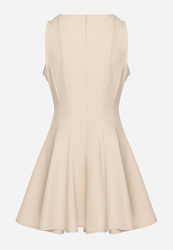 Born2be - Beżowa Rozkloszowana Sukienka Ozdobiona Przeszyciami Evinini. Kolor: beżowy. Wzór: aplikacja. Styl: klasyczny, elegancki