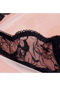 Intica - Komplet koronkowej bielizny z detalami łańcuszków na specjalne okazje Nesrin. Kolor: żółty. Materiał: koronka. Wzór: koronka #10