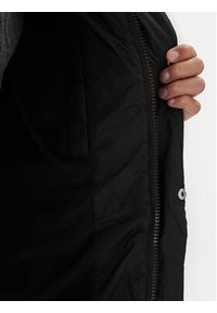 Tommy Jeans Kurtka zimowa DM0DM22249 Czarny Relaxed Fit. Kolor: czarny. Materiał: syntetyk. Sezon: zima #2