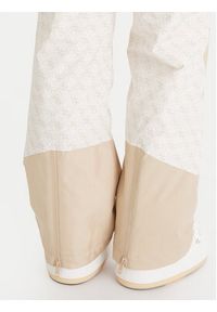 Guess Spodnie narciarskie W5BB70 W3272 Beżowy Regular Fit. Kolor: beżowy. Materiał: syntetyk. Sport: narciarstwo #2