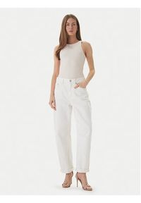 Guess Top W6RP39 KD092 Beżowy Regular Fit. Kolor: beżowy. Materiał: syntetyk #2