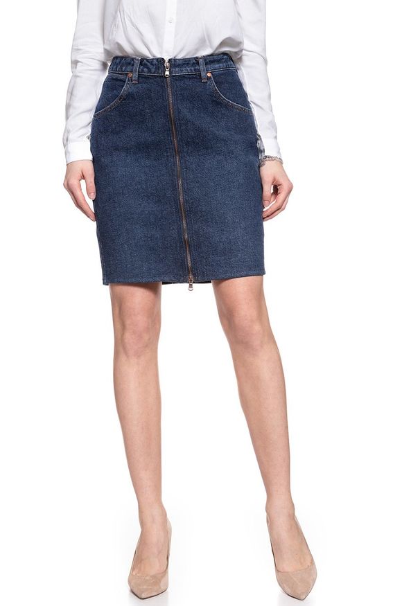 Wrangler - SPÓDNICA JEANSOWA WRANGLER HIGH ZIP SKIRT DEEP OCEAN W257WB86X 112128011. Materiał: jeans. Długość: długie. Styl: klasyczny