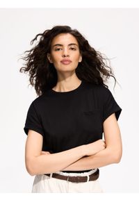 Reserved - T-shirt z kieszonką - czarny. Kolor: czarny. Materiał: bawełna #1