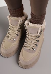 Born2be - Ciemnobeżowe Sneakersy na Grubej Podeszwie z Futerkiem Alweda. Okazja: na co dzień. Kolor: beżowy. Materiał: futro #4