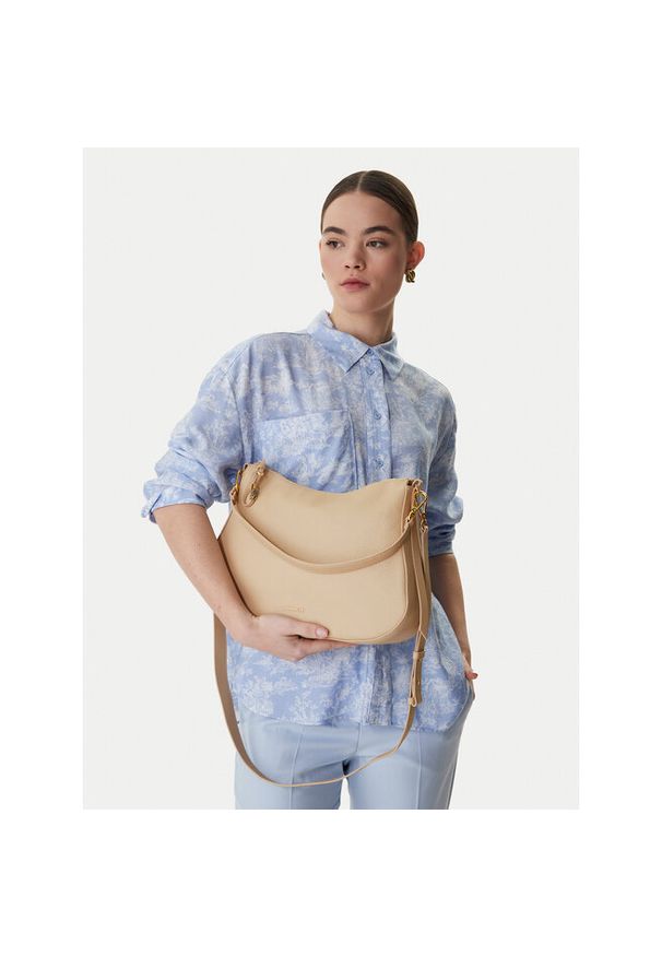 Torebka Coccinelle. Kolor: beżowy