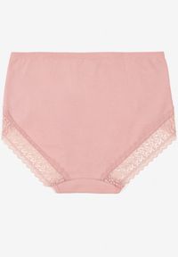 Renee - Różowe Bawełniane Majtki Figi Zdobione Koronką Idilene. Kolekcja: plus size. Kolor: różowy. Materiał: koronka, bawełna. Wzór: koronka, aplikacja