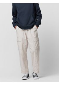 outhorn - Spodnie tkaninowe cargo męskie - beżowe. Kolor: beżowy. Materiał: tkanina #11