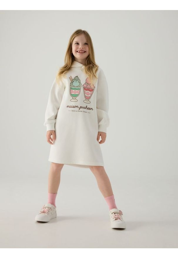 Reserved - Sukienka z pachnącym nadrukiem Pusheen - złamana biel. Materiał: bawełna, dzianina. Wzór: nadruk