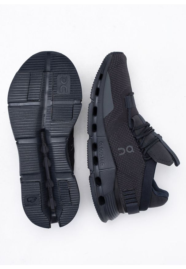 On - Sneakersy damskie ON Cloud Cloudnova (26.99814). Kolor: czarny