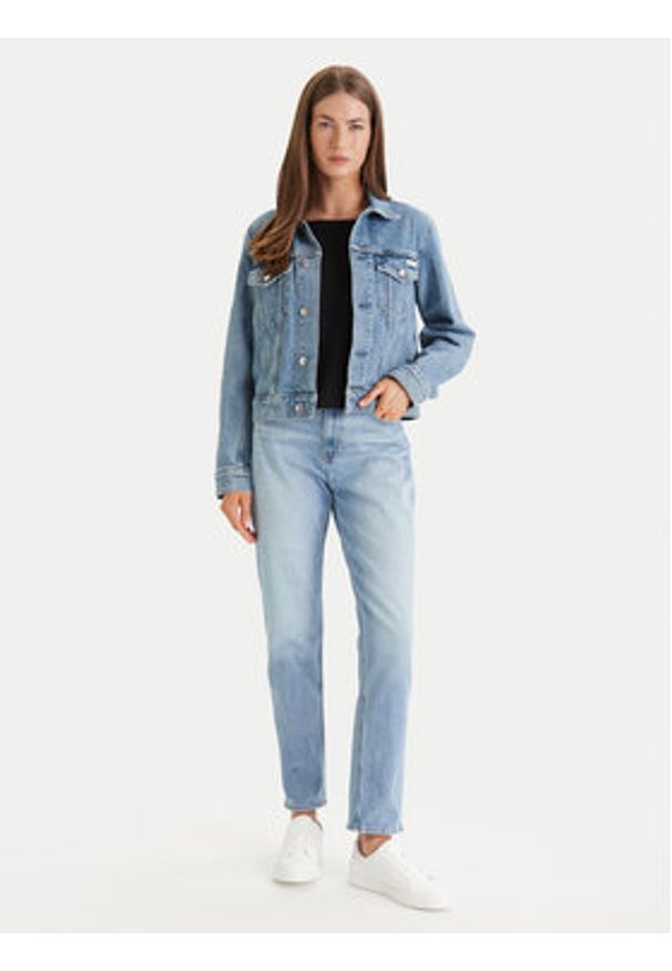 Calvin Klein Jeans Kurtka jeansowa Classic LV047E904G Niebieski Regular Fit. Kolor: niebieski. Materiał: bawełna