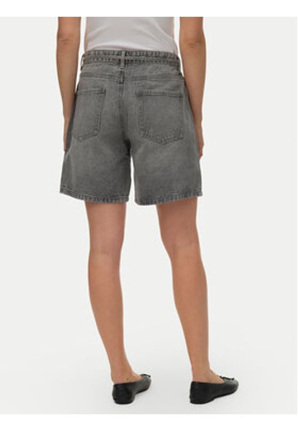 Vero Moda Szorty jeansowe Wien 10341837 Szary Relaxed Fit. Kolor: szary. Materiał: jeans
