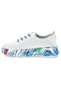 Białe Sneakersy Filippo Modne Obuwie Damskie. Okazja: na co dzień. Kolor: biały. Materiał: materiał. Szerokość cholewki: normalna. Wzór: aplikacja, kolorowy. Styl: sportowy, casual, klasyczny #4