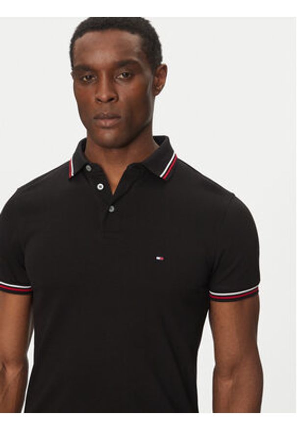 TOMMY HILFIGER - Tommy Hilfiger Polo Tipped MW0MW37346 Czarny Slim Fit. Typ kołnierza: polo. Kolor: czarny. Materiał: bawełna