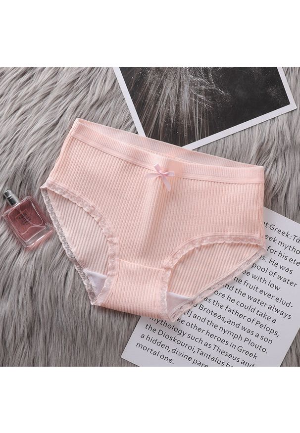 Intica - Majtki prążkowane o średnim stanie z miękkiego materiału Norina. Kolor: różowy. Materiał: materiał, prążkowany. Wzór: prążki