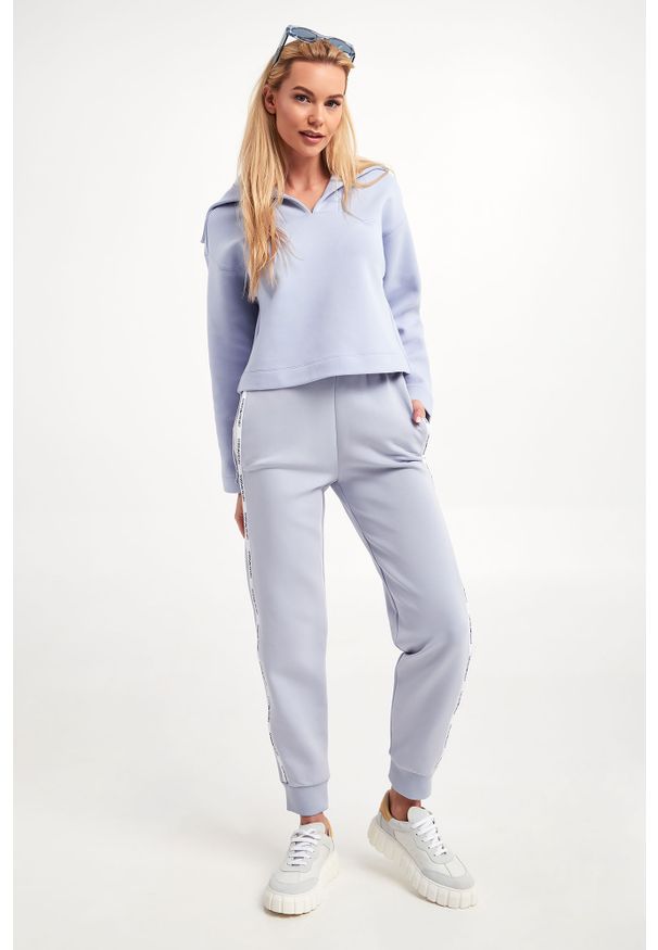 Emporio Armani - BLUZA EMPORIO ARMANI. Długość rękawa: długi rękaw. Długość: krótkie. Wzór: nadruk