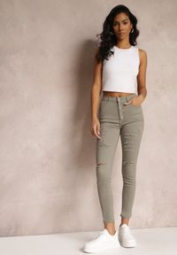 Renee - Ciemnobeżowe Jeansy Skinny z Wysokim Stanem Yholo. Stan: podwyższony. Kolor: beżowy. Styl: klasyczny