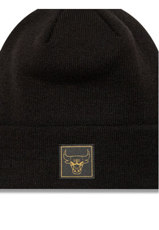 New Era Czapka Chicago Bulls Metallic Badge Cuff Knit 60424828 Czarny. Kolor: czarny. Materiał: akryl, materiał