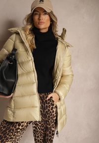 Renee - Jasnobeżowa Kurtka Długa Pikowana z Dwustronnym Suwakiem i Odpinanym Kapturem Naonia. Kolor: beżowy. Materiał: jeans. Długość: długie #5