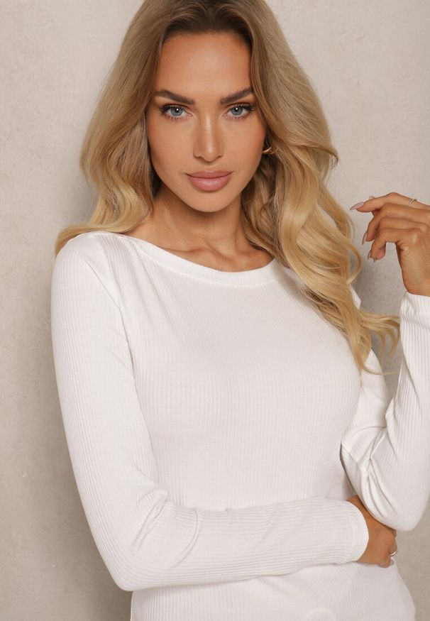 Renee - Biała Casualowa Bluzka z Bawełną Seavithra. Okazja: na co dzień. Kolor: biały. Materiał: bawełna. Styl: casual