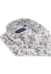 Mmer / Villaro - Koszule męskie - Biała koszula męska w kwiaty w odcieniu brązu I083. Kolor: biały, brązowy, wielokolorowy. Materiał: bawełna, elastan, tkanina. Długość: długie. Wzór: kwiaty #1
