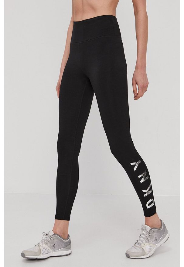 DKNY - Dkny Legginsy DP7P1223 damskie kolor czarny z nadrukiem. Stan: podwyższony. Kolor: czarny. Wzór: nadruk