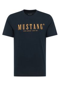 Mustang T-Shirt Austin 1016853 Granatowy Regular Fit. Kolor: niebieski. Materiał: bawełna
