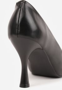 Born2be - Czarne Szpilki Vices na Klepsydrze z Wkładką ze Skóry Naturalnej Dandre. Okazja: na co dzień, na spotkanie biznesowe, do pracy, na imprezę. Kolor: czarny. Materiał: skóra. Obcas: na szpilce. Styl: casual, biznesowy, wizytowy #4