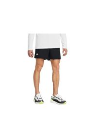 Spodenki do biegania męskie Under Armour Launch 5" reflective. Kolor: czarny. Materiał: poliester. Sport: bieganie