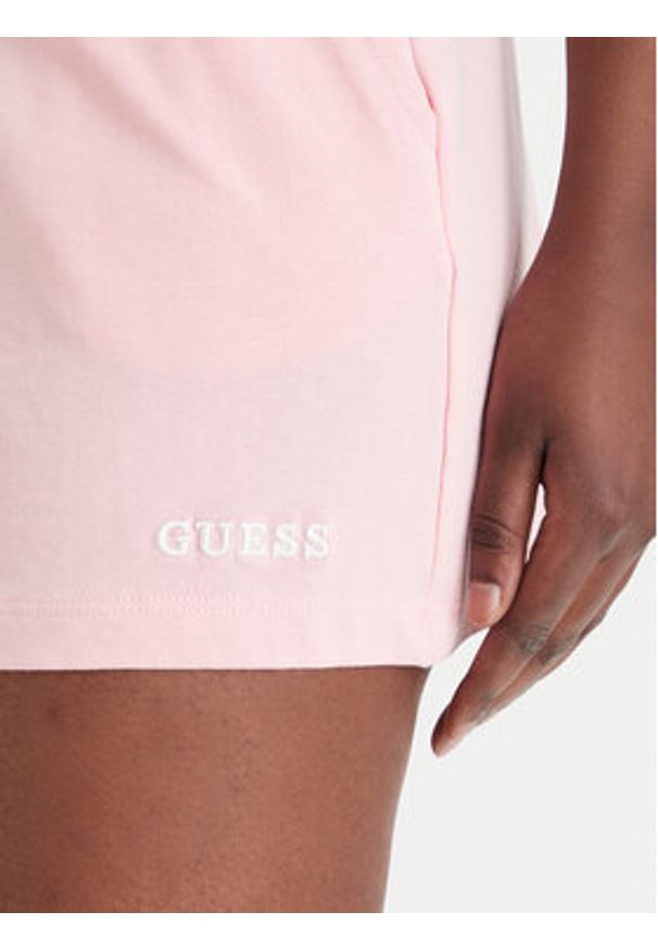 Guess Szorty sportowe E6GD01 KCRZ1 Różowy Regular Fit. Kolor: różowy. Materiał: bawełna