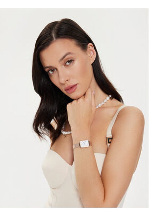 Daniel Wellington Zegarek Quadro Roman Numerals DW00100687 Złoty. Kolor: złoty