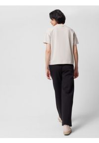 outhorn - Spodnie dresowe z szerokimi nogawkami damskie - czarne. Stan: podwyższony. Kolor: czarny. Materiał: dresówka #5