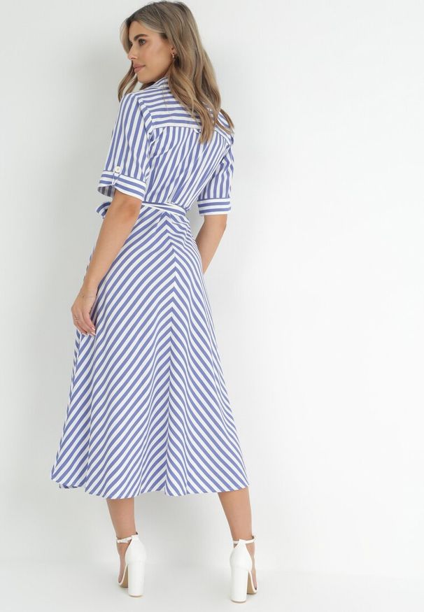 Born2be - Niebieska Koszulowa Sukienka z Wiskozy w Paski Wiązana w Talii Nevia. Kolor: niebieski. Materiał: wiskoza. Długość rękawa: krótki rękaw. Wzór: paski. Typ sukienki: koszulowe. Styl: elegancki. Długość: maxi