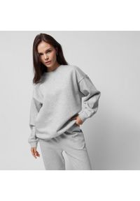 outhorn - Bluza oversize bez kaptura damska - szara. Typ kołnierza: bez kaptura. Kolor: szary. Materiał: bawełna, poliester, prążkowany, wiskoza, materiał, dresówka, dzianina