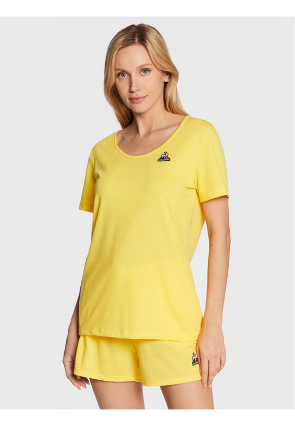 Le Coq Sportif T-Shirt 2220322 Żółty Regular Fit. Kolor: żółty. Materiał: bawełna