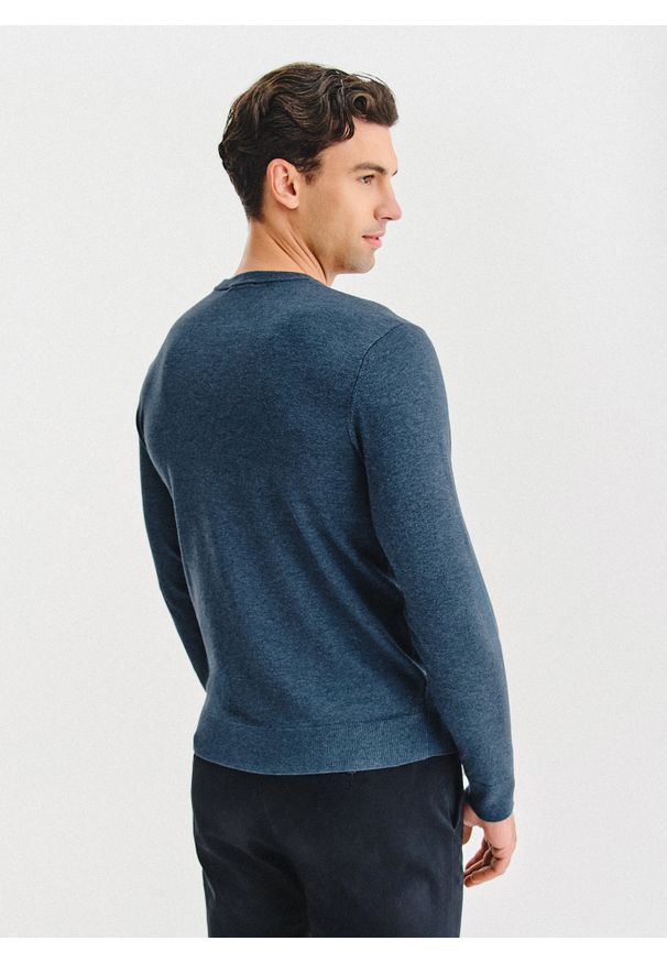 Pako Lorente - PAKO LORENTE – Granatowy sweter męski o-neck. Okazja: na co dzień. Kolor: niebieski. Materiał: poliester, wiskoza. Sezon: jesień. Styl: casual