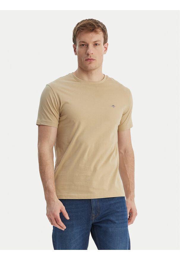 GANT - Gant T-Shirt Shield 2003185 Beżowy. Kolor: beżowy. Materiał: bawełna