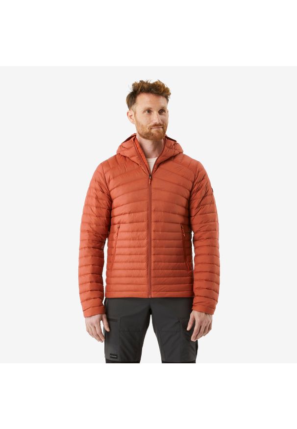 FORCLAZ - Kurtka puchowa turystyczna męska Forclaz MH100 -5°C. Typ kołnierza: kaptur. Kolor: pomarańczowy, brązowy, wielokolorowy. Materiał: puch. Sport: turystyka piesza