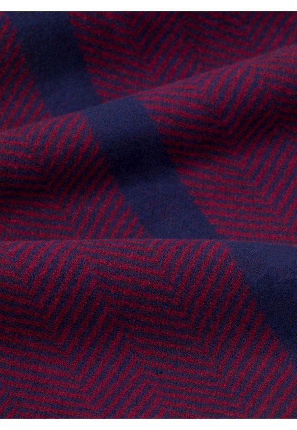 Pako Lorente - PAKO LOTRENTE – Bordowy szalik męski w jodełkę. Kolor: czerwony. Materiał: wiskoza. Wzór: jodełka. Sezon: zima, jesień. Styl: elegancki