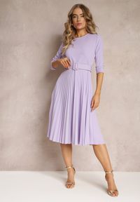 Renee - Fioletowa Sukienka Plisowana z Paskiem Valfe. Kolor: fioletowy #4