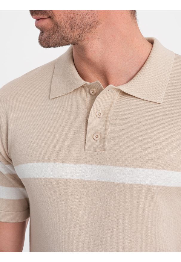 Ombre Clothing - Męska koszulka polo z miękkiej dzianiny z kontrastowymi pasami - beżowa V4 - Rozmiar: L. Okazja: na co dzień. Typ kołnierza: polo. Kolor: beżowy. Materiał: dzianina. Długość: krótkie. Wzór: paski. Styl: casual