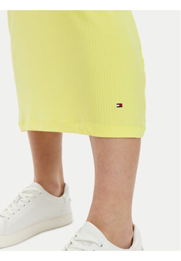 TOMMY HILFIGER - Tommy Hilfiger Sukienka letnia WW0WW38838 Żółty Slim Fit. Kolor: żółty. Materiał: wiskoza. Sezon: lato