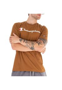 Koszulka Champion Embroidered Script Logo 219206-MS531 - brązowa. Kolor: brązowy. Materiał: bawełna, tkanina. Długość rękawa: krótki rękaw. Długość: krótkie