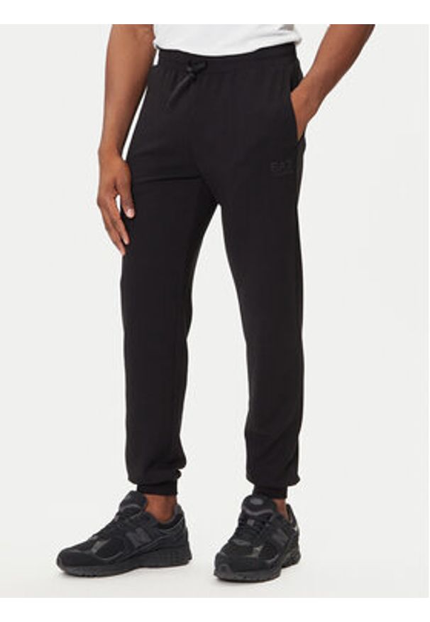 EA7 Emporio Armani Dres 7M000664 AF12501 MB136 Niebieski Regular Fit. Kolor: niebieski. Materiał: syntetyk