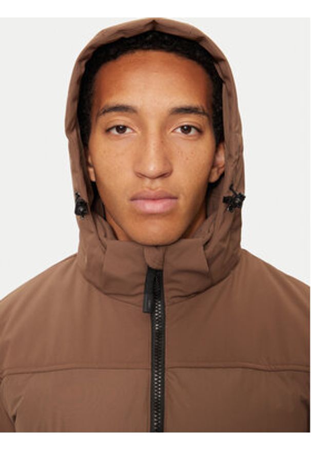 CMP Kurtka zimowa 34K0147 Brązowy Regular Fit. Kolor: brązowy. Materiał: syntetyk. Sezon: zima