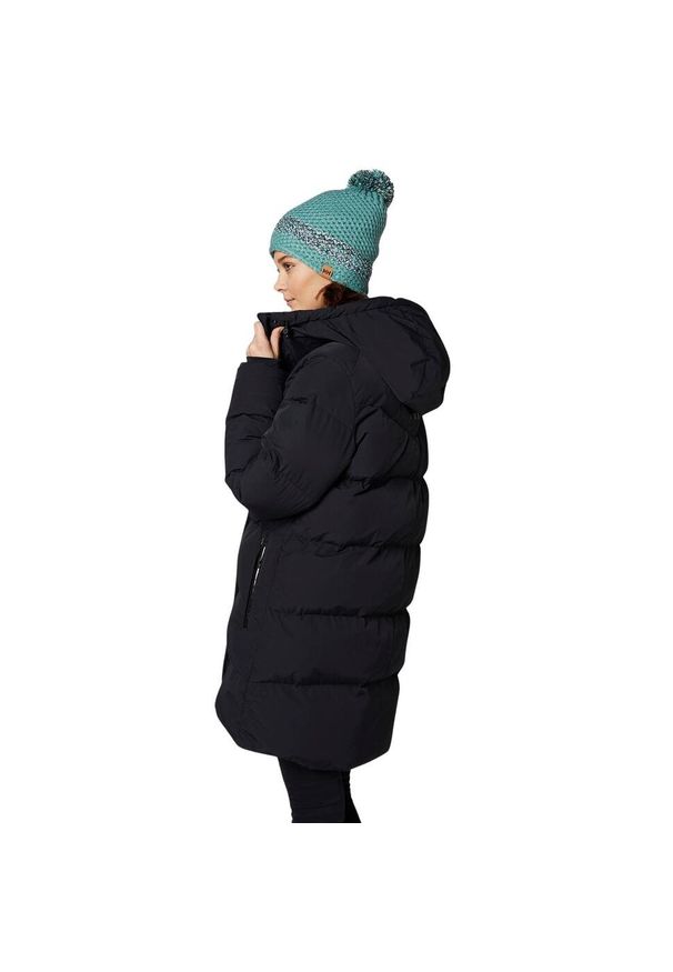 Parka damska Helly Hansen adore puffy. Kolor: czarny. Sezon: zima. Sport: turystyka piesza