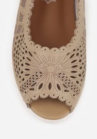 Born2be - Beżowe Ażurowe Balerinki ze Skóry Naturalnej z Odkrytymi Noskami Prisira. Okazja: do pracy, na co dzień. Kolor: beżowy. Materiał: skóra. Szerokość cholewki: normalna. Wzór: ażurowy. Styl: casual #2