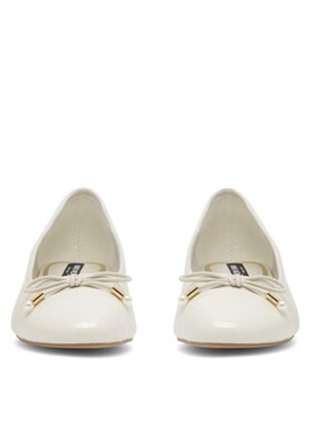 Nine West Baleriny WFA2608-1 Beżowy. Kolor: beżowy. Materiał: skóra