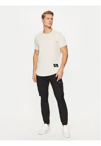 Calvin Klein Jeans Joggery J30J327614 Czarny Skinny Fit. Kolor: czarny. Materiał: bawełna #3